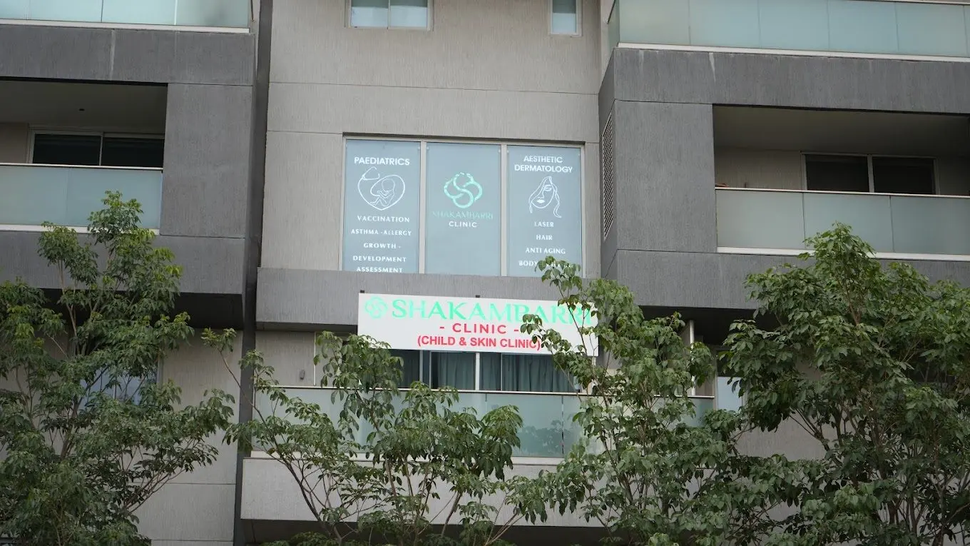 Shakambarri Clinic signage on the building frontage in Kharadi